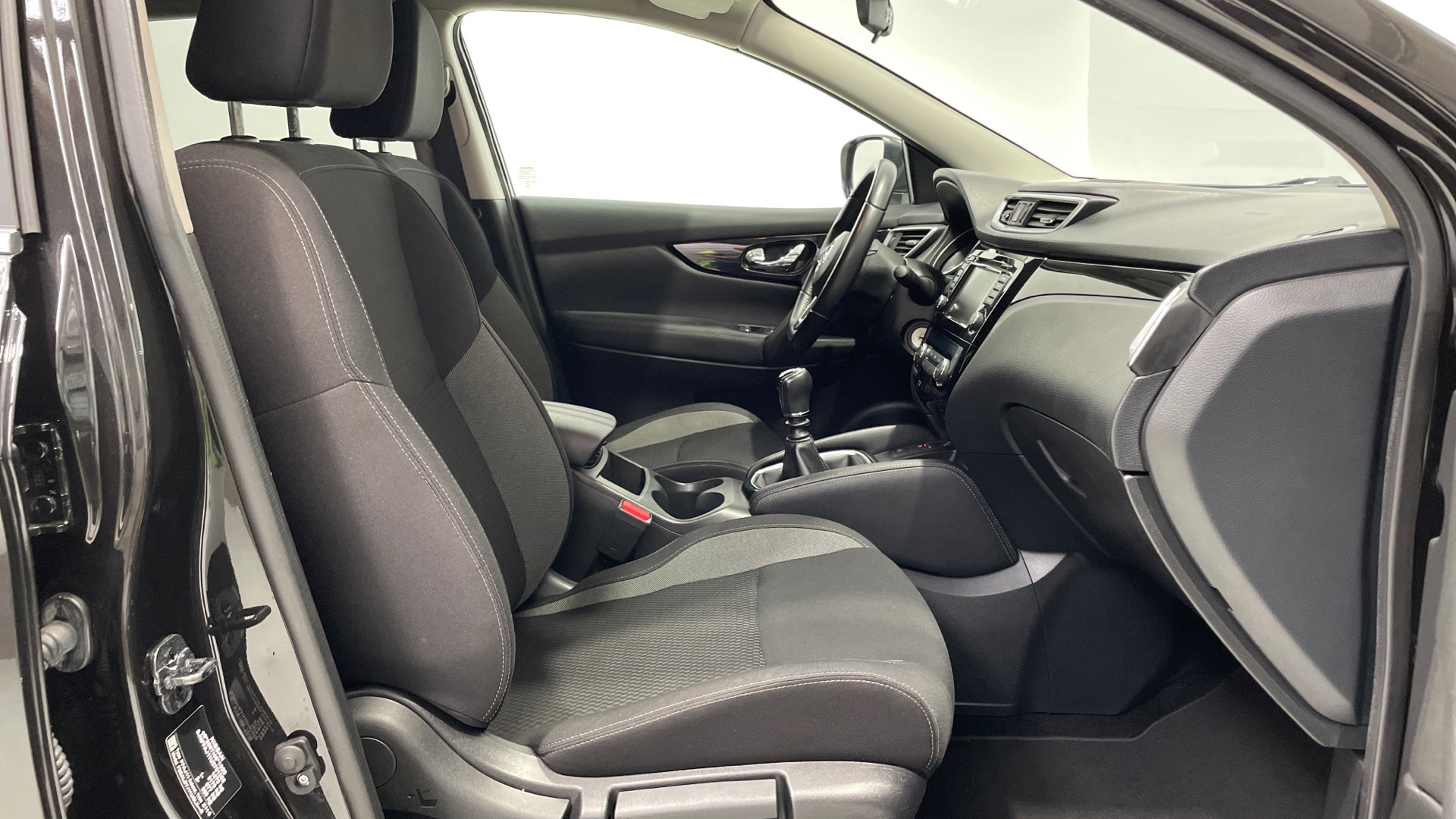 Nissan Qashqai DIG-T 140 - 7