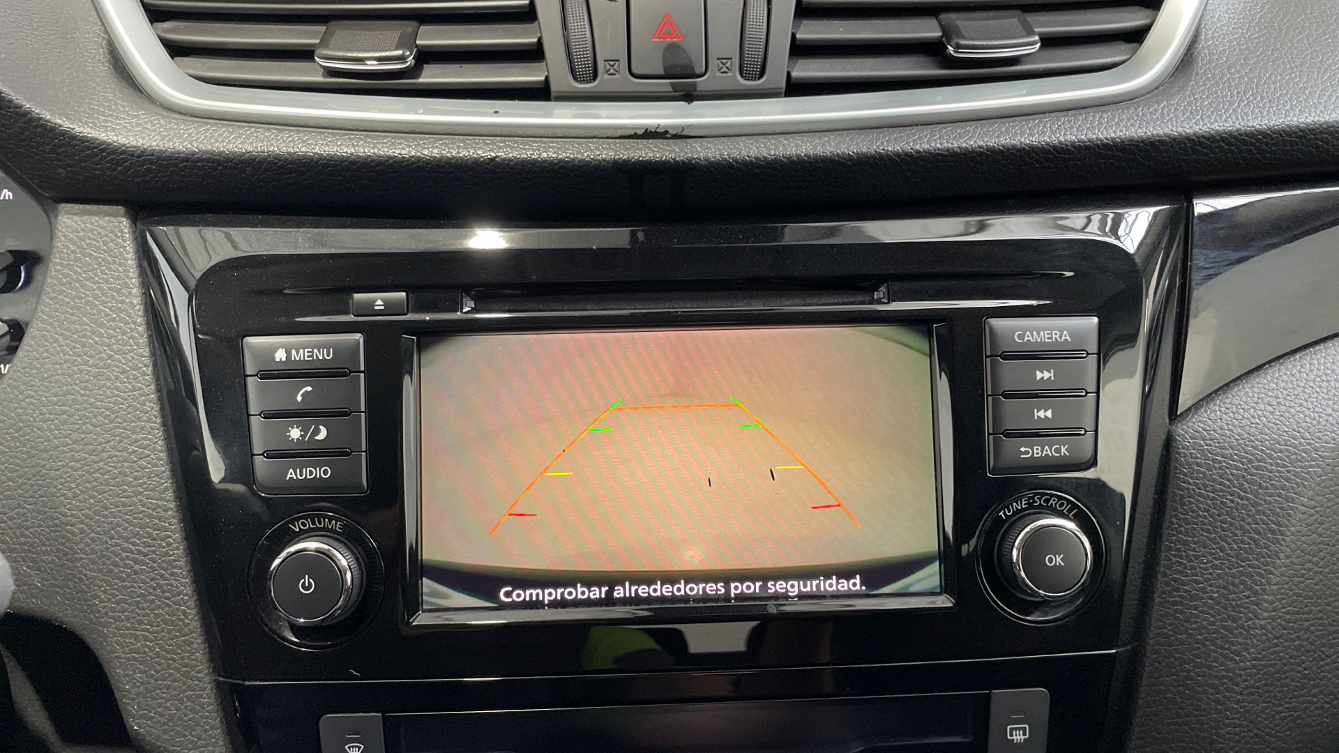 Nissan Qashqai DIG-T 140 - 19