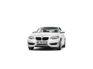Fotos de BMW Serie 2 220d Coupe color Blanco. Año 2015. 140KW(190CV). Diésel. En concesionario BMW Fuenteolid Valladolid de Valladolid