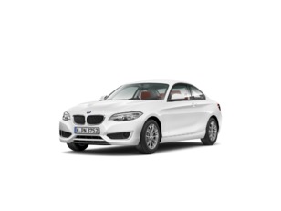 Fotos de BMW Serie 2 220d Coupe color Blanco. Año 2015. 140KW(190CV). Diésel. En concesionario BMW Fuenteolid Valladolid de Valladolid