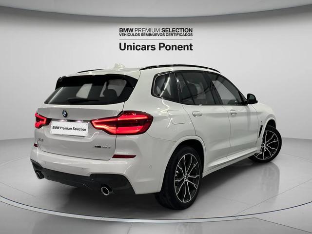 BMW X3 xDrive20d color Blanco. Año 2021. 140KW(190CV). Diésel. En concesionario Unicars Ponent de Lleida