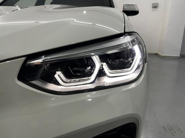 BMW X3 xDrive20d color Blanco. Año 2021. 140KW(190CV). Diésel. En concesionario Unicars Ponent de Lleida