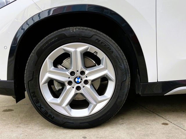 BMW X1 xDrive20d color Blanco. Año 2024. 120KW(163CV). Diésel. En concesionario Bernesga Motor León (Bmw y Mini) de León