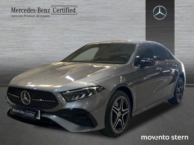 Mercedes-Benz Clase A Sedán 250 e en Barcelona