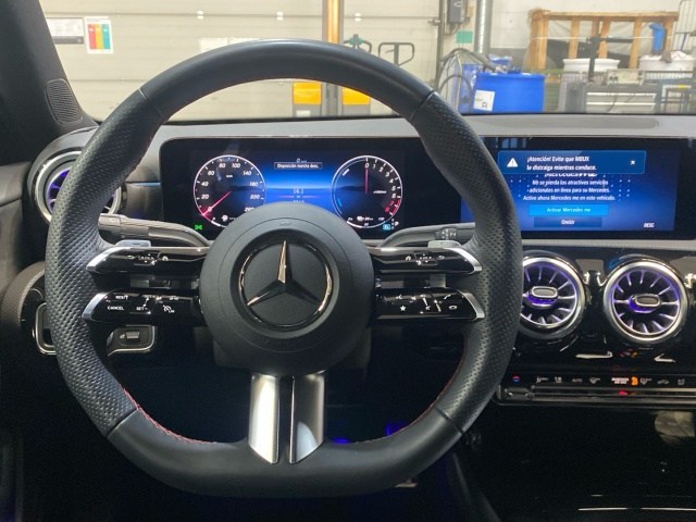 Mercedes-Benz Clase A Sedán 250 e - 9