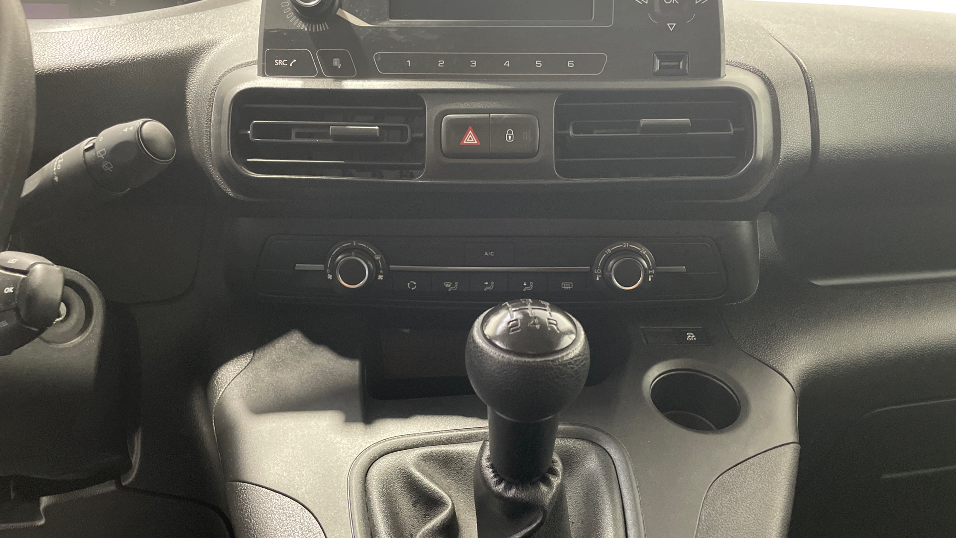 Peugeot Rifter BlueHDi 75 - 17
