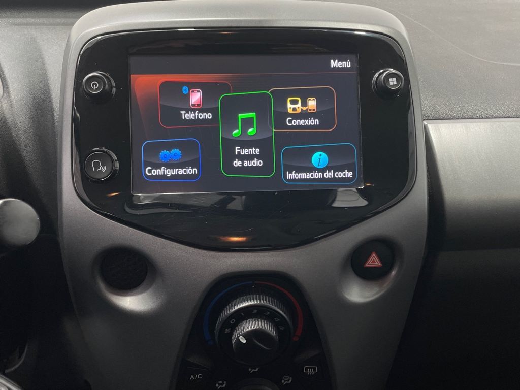 Toyota Aygo 1.0 - 9
