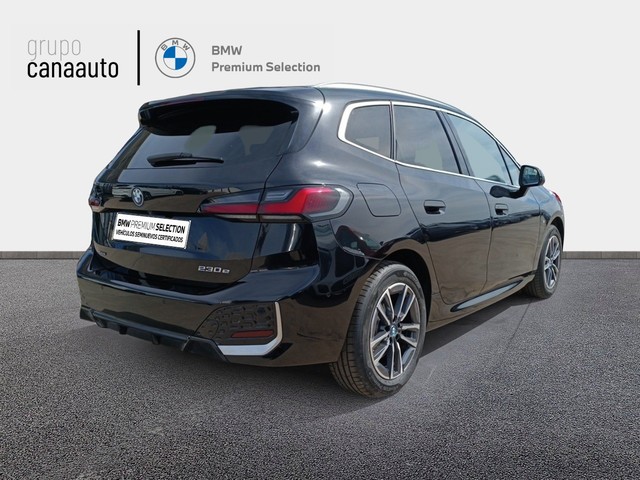 BMW Serie 2 230e Active Tourer color Negro. Año 2024. 240KW(326CV). Híbrido Electro/Gasolina. En concesionario LAS CHAFIRAS de Sta. C. Tenerife
