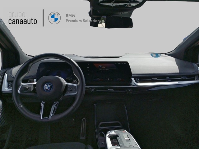 BMW Serie 2 230e Active Tourer color Negro. Año 2024. 240KW(326CV). Híbrido Electro/Gasolina. En concesionario LAS CHAFIRAS de Sta. C. Tenerife