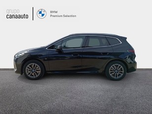 Fotos de BMW Serie 2 230e Active Tourer color Negro. Año 2024. 240KW(326CV). Híbrido Electro/Gasolina. En concesionario LAS CHAFIRAS de Sta. C. Tenerife