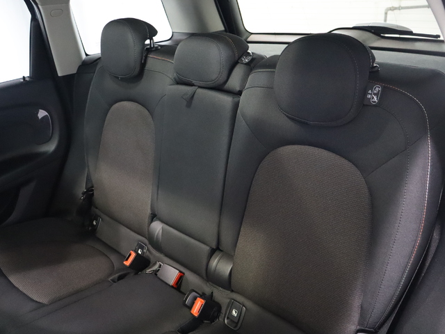 fotoG 8 del MINI MINI Countryman Cooper S E ALL4 165 kW (224 CV) 224cv Híbrido Electro/Gasolina del 2019 en Barcelona