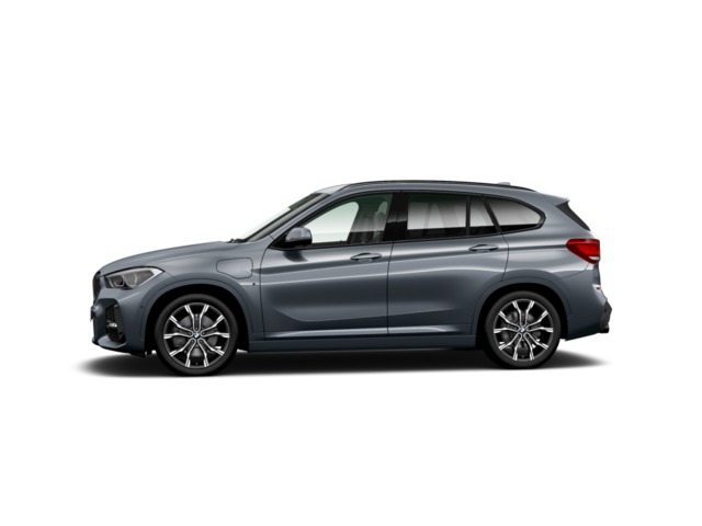 BMW X1 xDrive25e color Gris. Año 2020. 162KW(220CV). Híbrido Electro/Gasolina. En concesionario Oliva Motor Tarragona de Tarragona