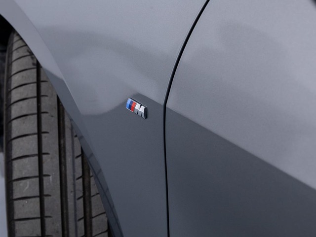 BMW Serie 1 118d color Gris. Año 2024. 110KW(150CV). Diésel. En concesionario Oliva Motor Girona de Girona