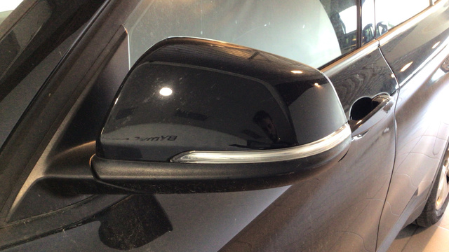 BMW X1 sDrive18d color Negro. Año 2018. 110KW(150CV). Diésel. En concesionario BYmyCAR Madrid - Alcalá de Madrid