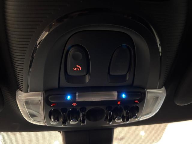 fotoG 18 del MINI MINI 5 Puertas Cooper SD Auto 125 kW (170 CV) 170cv Diésel del 2019 en Almería