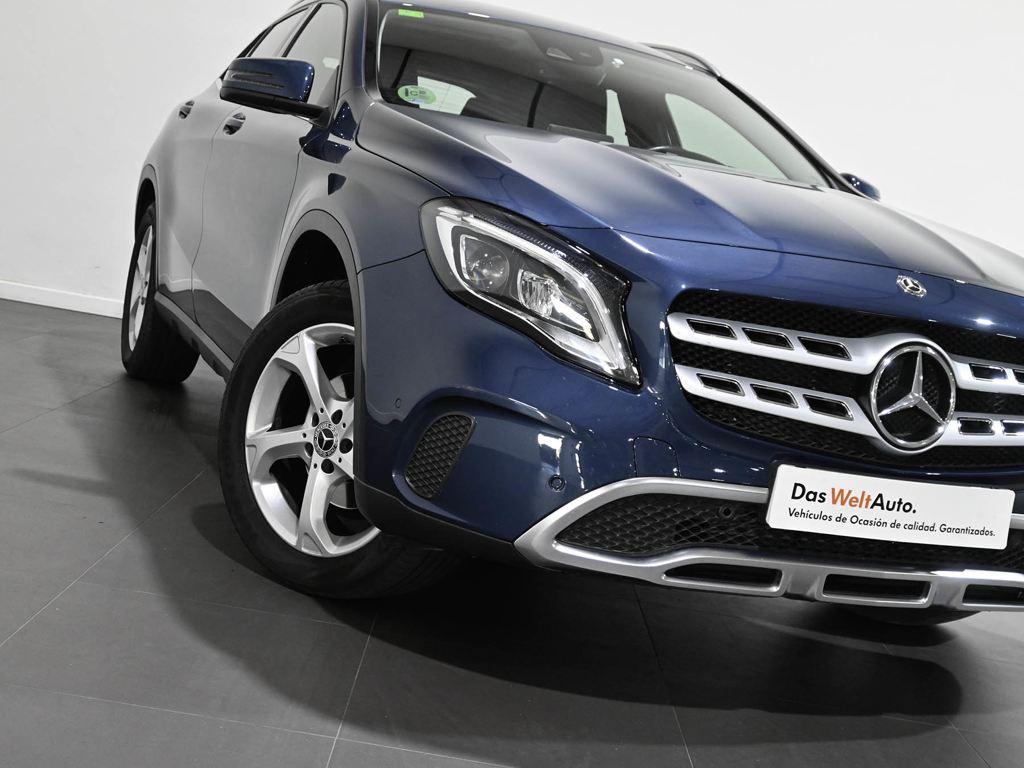 Mercedes-Benz GLA 200 115 kW (156 CV) 19