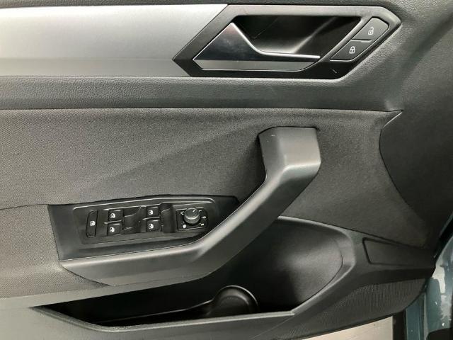 Volkswagen T-Roc ``Más`` 1.0 TSI 81 kW (110 CV)
