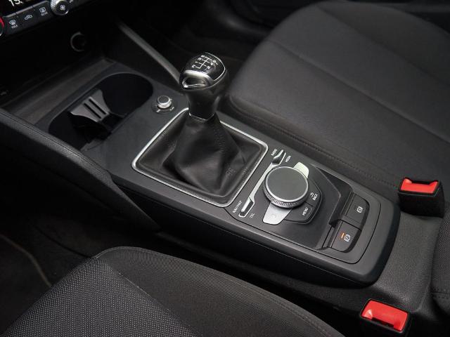 Audi Q2 Advanced 30 TDI 85 kW (116 CV)
