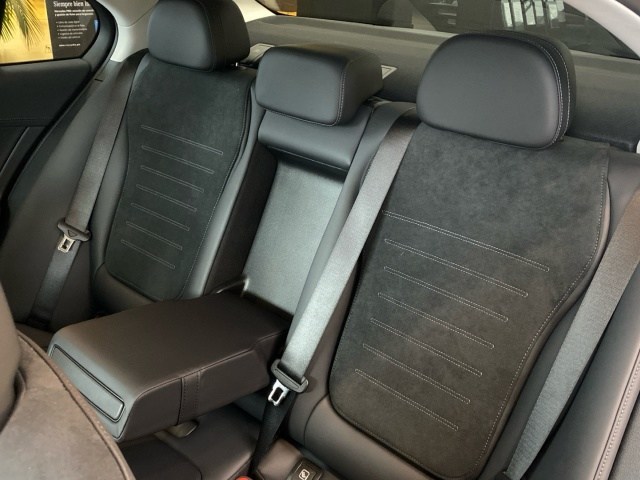 Mercedes-Benz Clase C 200 d - 11