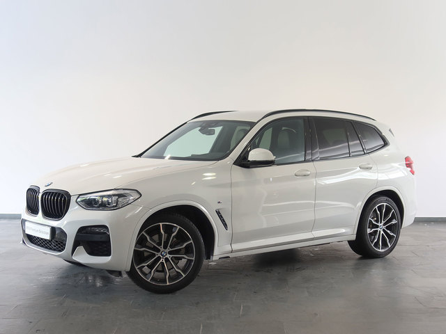 BMW X3 xDrive20d color Blanco. Año 2021. 140KW(190CV). Diésel. En concesionario Autogal de Ourense
