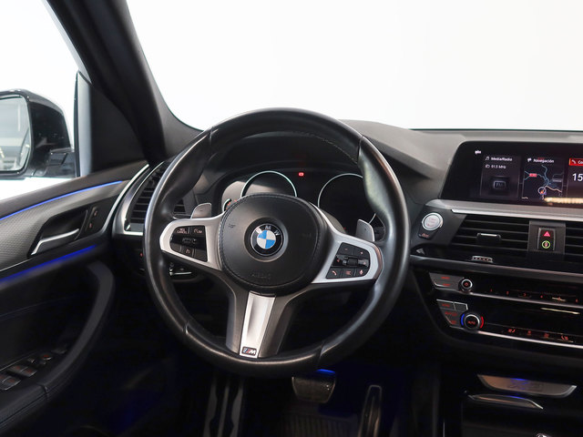 BMW X3 xDrive20d color Blanco. Año 2021. 140KW(190CV). Diésel. En concesionario Autogal de Ourense