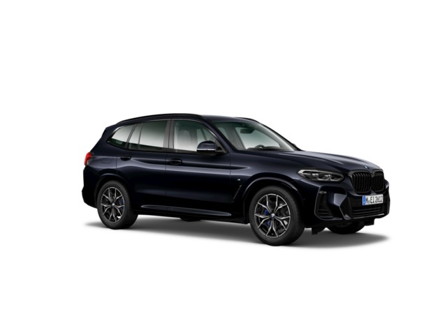 BMW X3 xDrive20i color Negro. Año 2024. 135KW(184CV). Gasolina. En concesionario Movilnorte El Plantio de Madrid