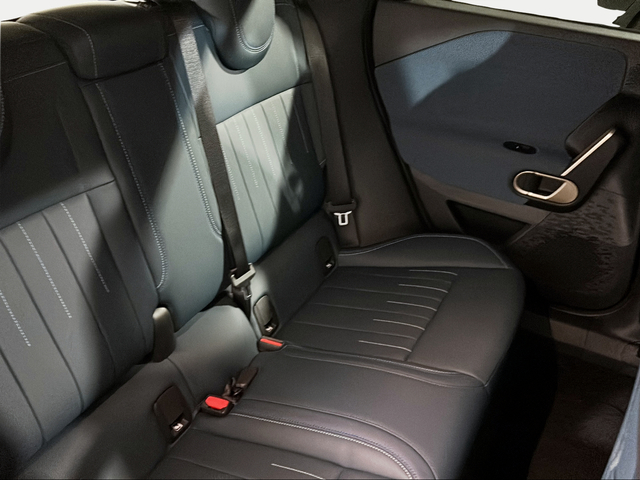 fotoG 8 del MINI MINI Aceman SE 160 kW (218 CV) 218cv Eléctrico del 2024 en Sevilla