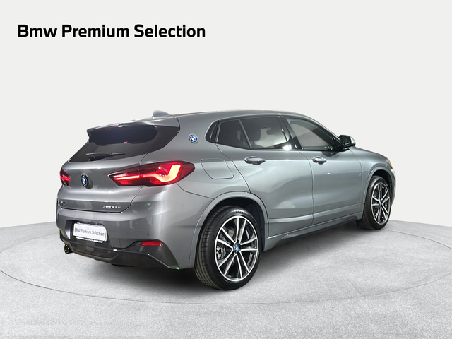 BMW X2 xDrive25e color Gris. Año 2025. 162KW(220CV). Híbrido Electro/Gasolina. En concesionario San Pablo Motor | Su Eminencia de Sevilla