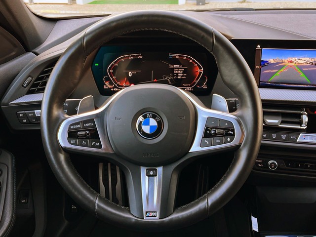 BMW Serie 1 120d color Negro. Año 2024. 140KW(190CV). Diésel. En concesionario CARTAGENA PREMIUM S.L. de Murcia