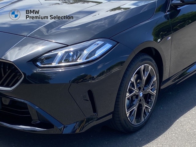BMW Serie 1 120d color Negro. Año 2025. 120KW(163CV). Diésel. En concesionario Marmotor de Las Palmas