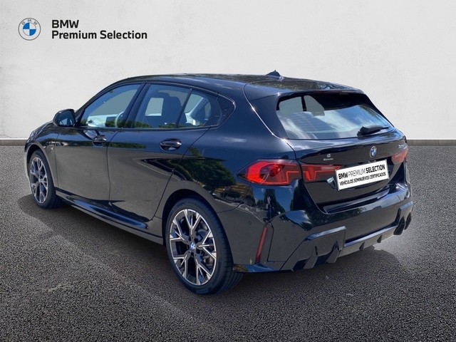 BMW Serie 1 120d color Negro. Año 2025. 120KW(163CV). Diésel. En concesionario Marmotor de Las Palmas