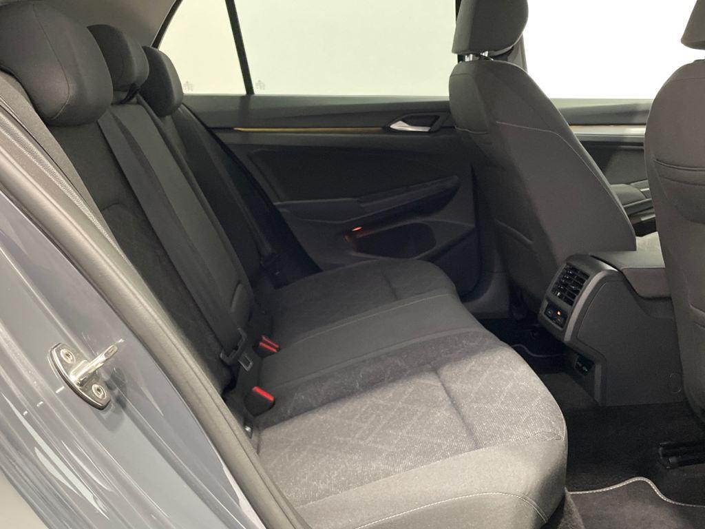 Volkswagen Golf 1.0 TSI - 6