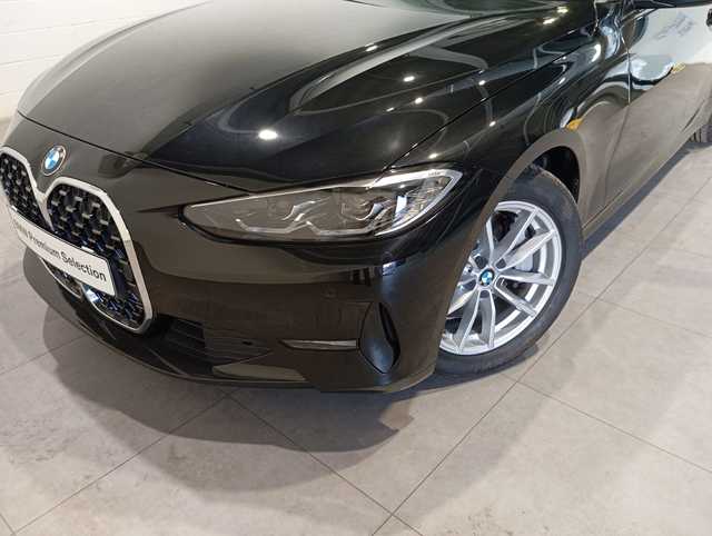 BMW Serie 4 430i Coupe color Negro. Año 2025. 180KW(245CV). Gasolina. En concesionario Motor Munich - Terrassa - VO de Barcelona