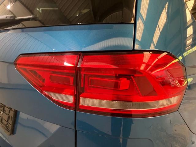 Volkswagen Touran Advance 1.5 TSI 110 kW (150 CV) DSG