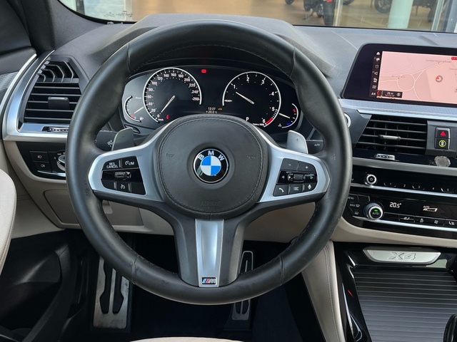 BMW X4 xDrive20d color Rojo. Año 2020. 140KW(190CV). Diésel. En concesionario Grünblau Motor (Bmw y Mini) de Cantabria
