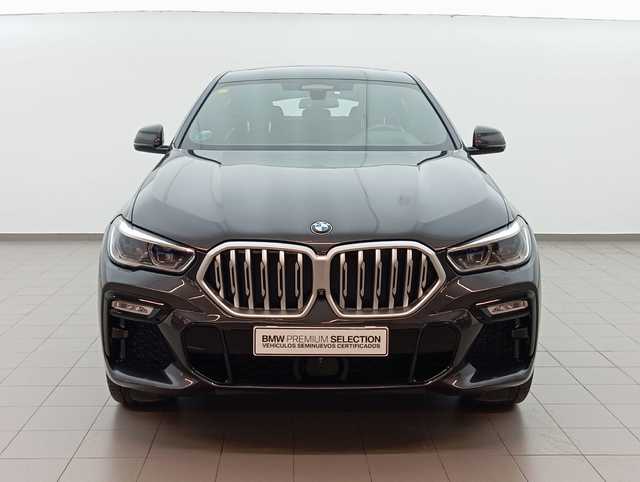BMW X6 xDrive30d color Gris. Año 2020. 195KW(265CV). Diésel. En concesionario Augusta Aragon S.A. de Zaragoza