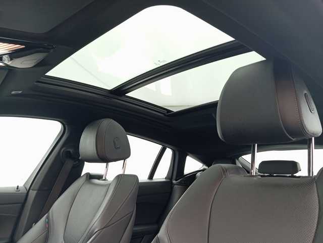 BMW X6 xDrive30d color Gris. Año 2020. 195KW(265CV). Diésel. En concesionario Augusta Aragon S.A. de Zaragoza