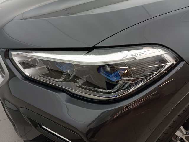 BMW X6 xDrive30d color Gris. Año 2020. 195KW(265CV). Diésel. En concesionario Augusta Aragon S.A. de Zaragoza