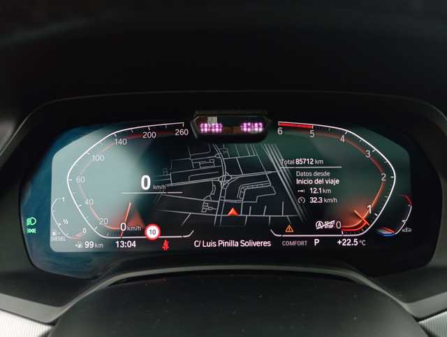 BMW X6 xDrive30d color Gris. Año 2020. 195KW(265CV). Diésel. En concesionario Augusta Aragon S.A. de Zaragoza