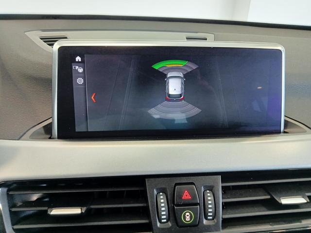 BMW X1 sDrive18i color Blanco. Año 2021. 103KW(140CV). Gasolina. En concesionario Mandel Motor Badajoz de Badajoz