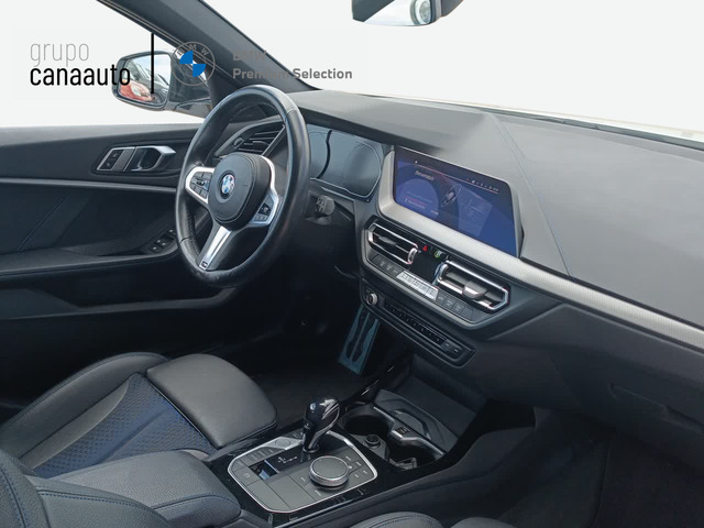 BMW Serie 1 118d color Blanco. Año 2021. 110KW(150CV). Diésel. En concesionario TACO de Sta. C. Tenerife