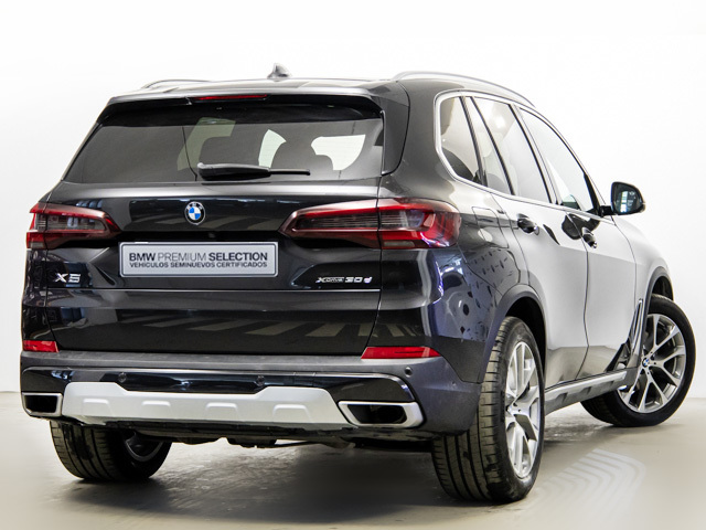 BMW X5 xDrive30d color Gris. Año 2021. 210KW(286CV). Diésel. En concesionario BMW Fuenteolid Valladolid de Valladolid