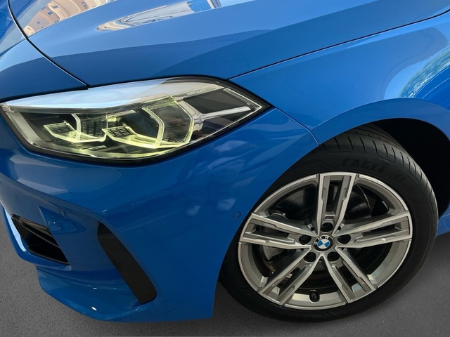 BMW Serie 1 116d color Azul. Año 2021. 85KW(116CV). Diésel. En concesionario Murcia Premium S.L. AV DEL ROCIO de Murcia