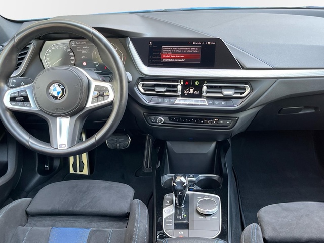 BMW Serie 1 116d color Azul. Año 2021. 85KW(116CV). Diésel. En concesionario Murcia Premium S.L. AV DEL ROCIO de Murcia