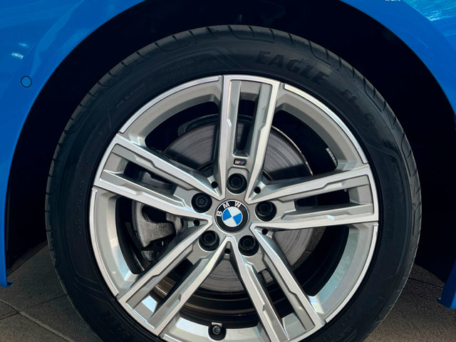 BMW Serie 1 116d color Azul. Año 2021. 85KW(116CV). Diésel. En concesionario Murcia Premium S.L. AV DEL ROCIO de Murcia