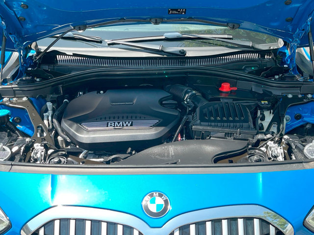 BMW Serie 1 116d color Azul. Año 2021. 85KW(116CV). Diésel. En concesionario Murcia Premium S.L. AV DEL ROCIO de Murcia