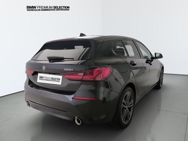 BMW Serie 1 120i color Negro. Año 2024. 131KW(178CV). Gasolina. En concesionario Automotor Premium Viso - Málaga de Málaga