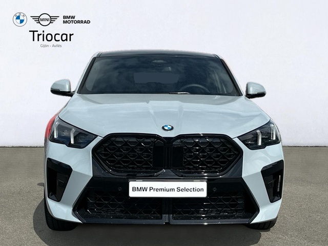 BMW X2 sDrive20i color Gris. Año 2025. 125KW(170CV). Gasolina. En concesionario Triocar Avilés (Bmw y Mini) de Asturias