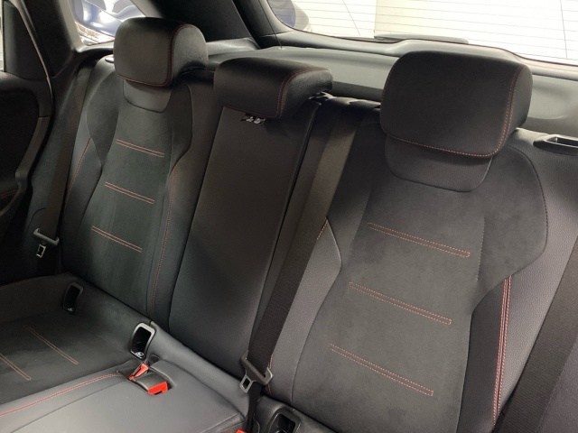 Mercedes-Benz Clase B 200 d - 11