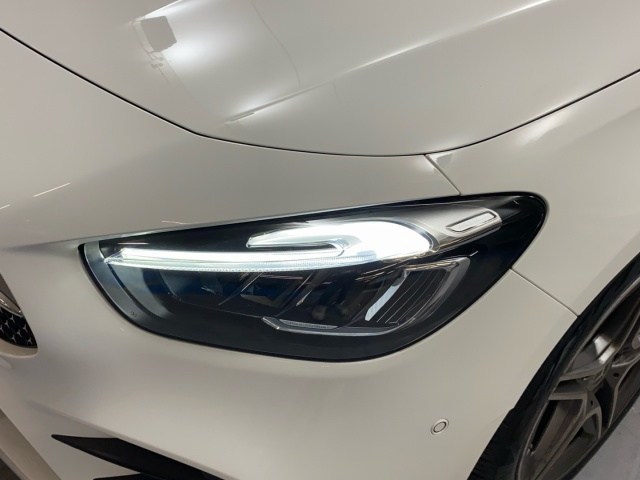 Mercedes-Benz Clase B 200 d - 13